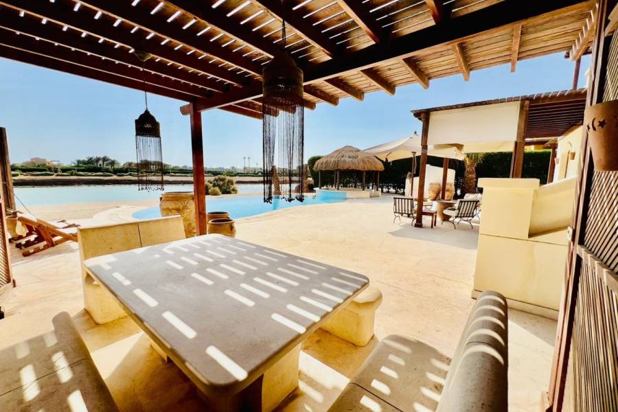 Villa In El Gouna – For Sale In El Gouna – El Gouna Villa – West Golf